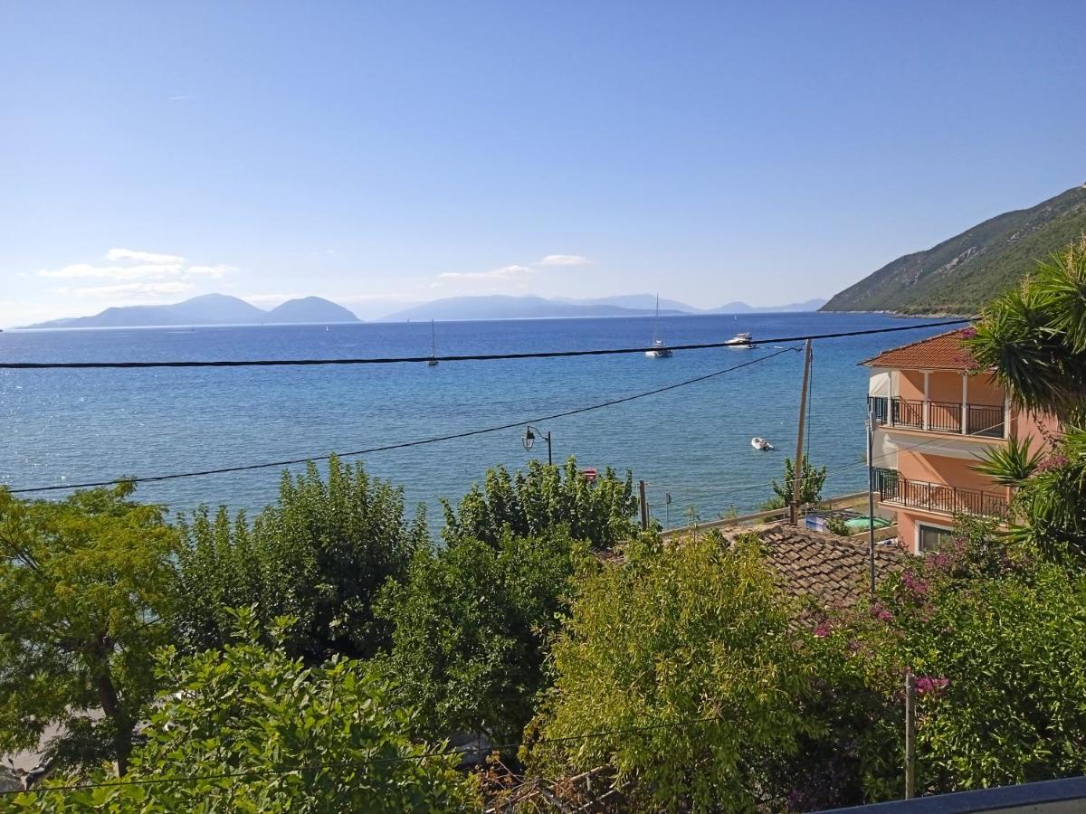 Altina Sea View Apartments Vasilikí Exteriör bild
